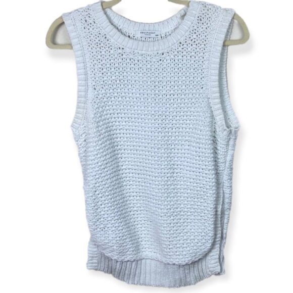 Equipment Femme White Bay Crew Neck Sleeveless Knit Top Size Medium Buttons Boho - Picture 3 of 11